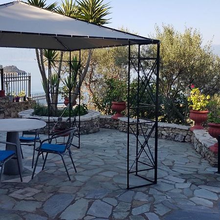 Margherita'S Holidays Home Agios Spyridon  Екстер'єр фото